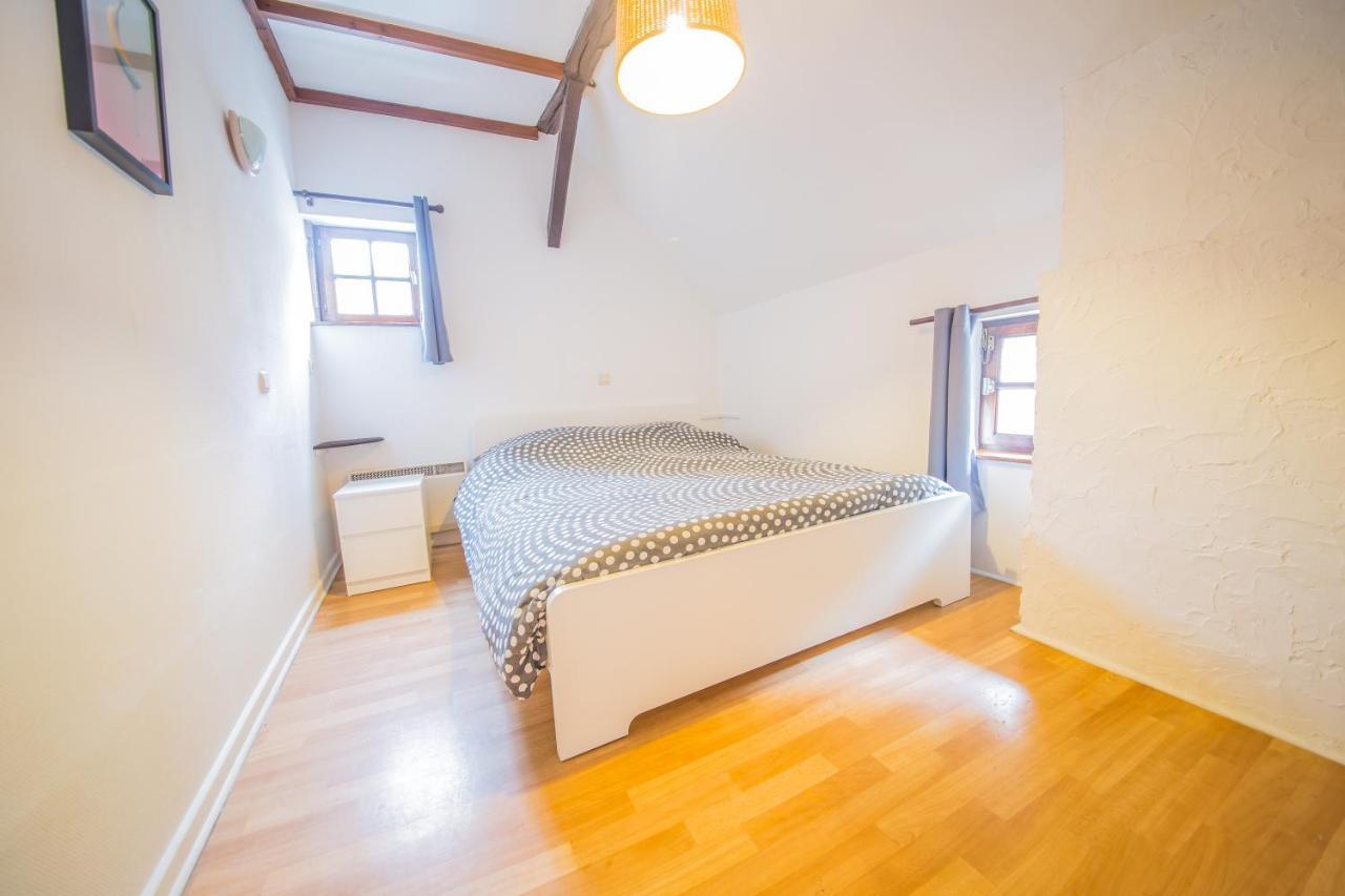 Durbuy Downtown Apartment ภายนอก รูปภาพ