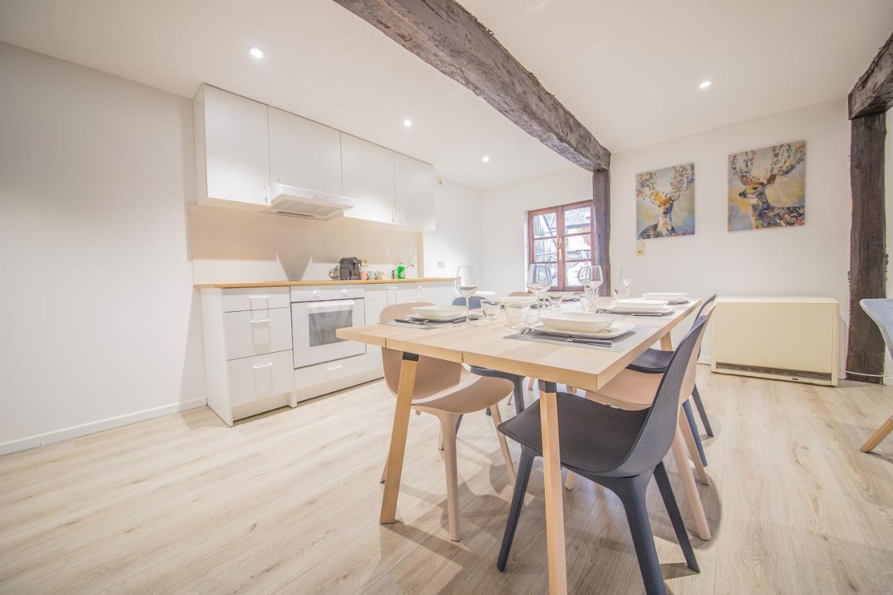 Durbuy Downtown Apartment ภายนอก รูปภาพ